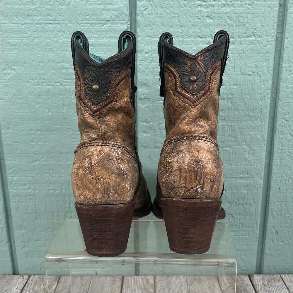 Corral Distressed Brown and Black Ankle Boots - Picture 6 of 15